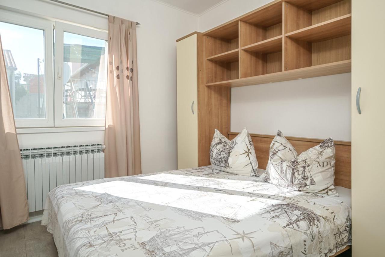 Apartmani Gabriella Vodice Exteriér fotografie