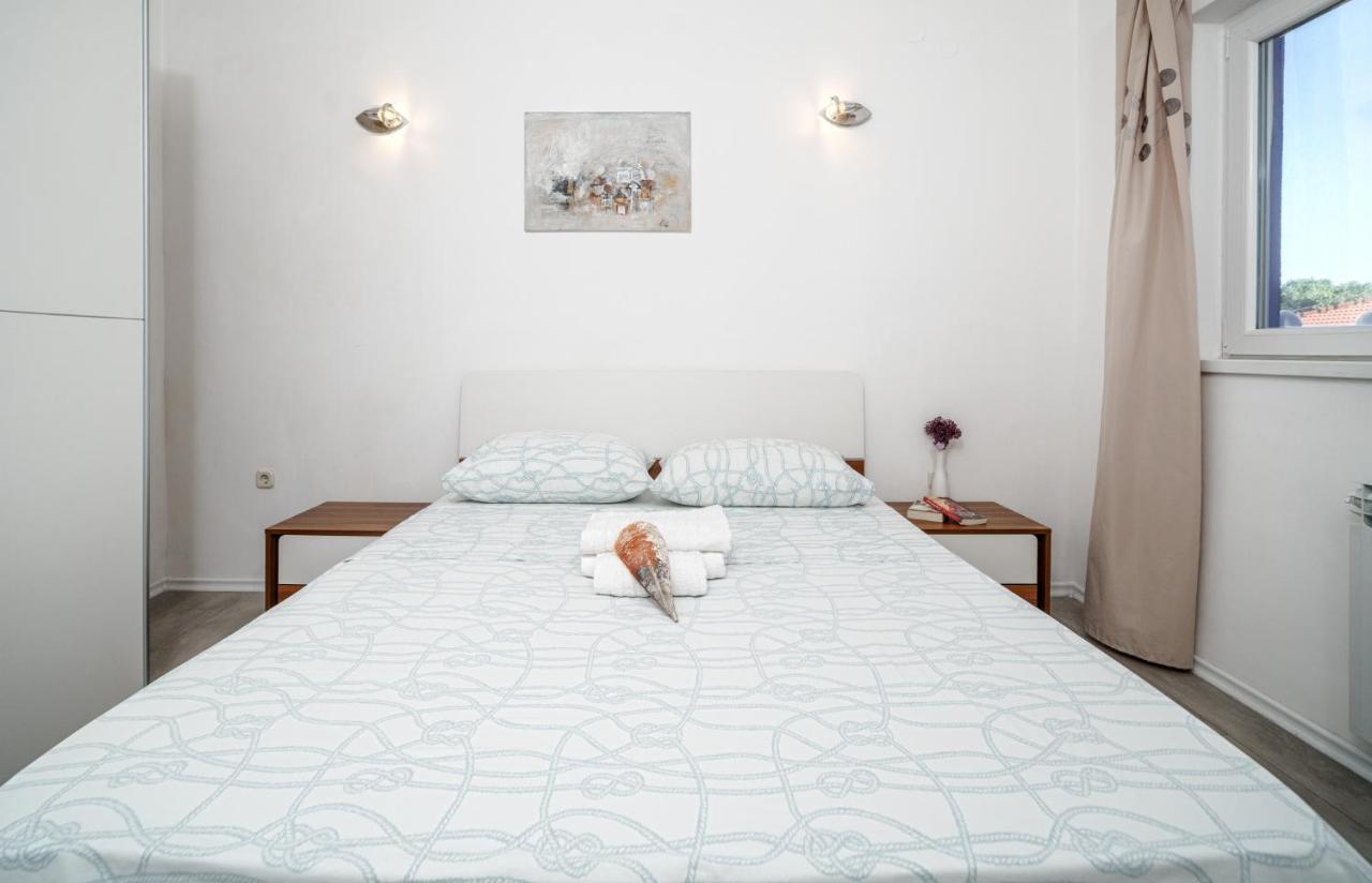 Apartmani Gabriella Vodice Exteriér fotografie